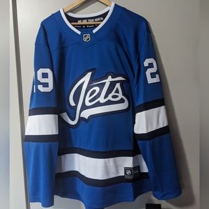 WINNIPEG JETS  AVIATOR THIRD JERSEY  BNWT NHL LAINE Medium